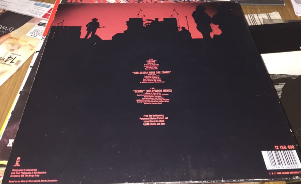 Desire - U2 (12”) music collectible [Barcode 5014474040092] - Main Image 2