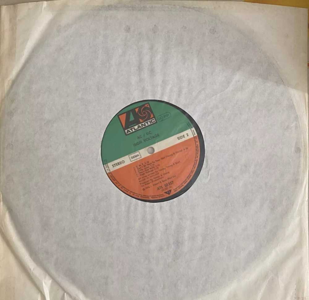 High Voltage - AC/DC (12” - 45) music collectible - Main Image 4