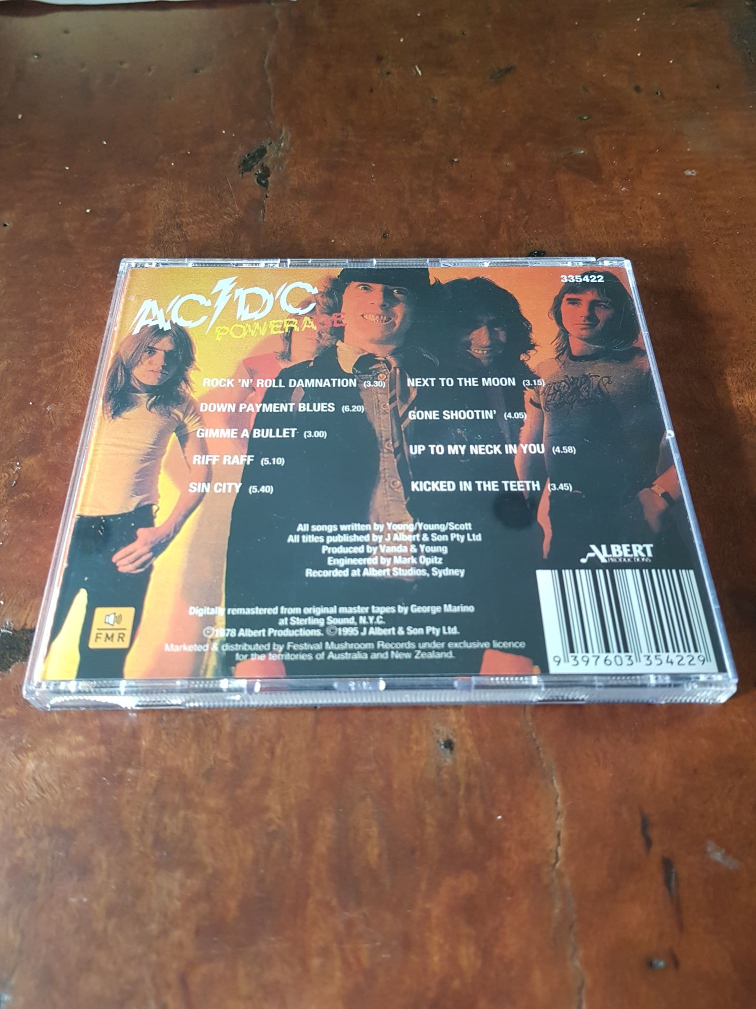 Powerage - AC/DC (CD) music collectible [Barcode 9397603354229] - Main Image 2