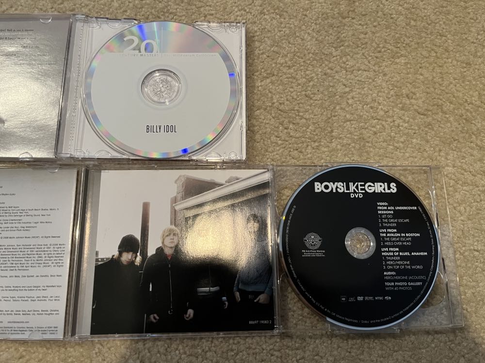 Boys Like Girls - Boys Like Girls (CD - 45) music collectible [Barcode 828767628325] - Main Image 3