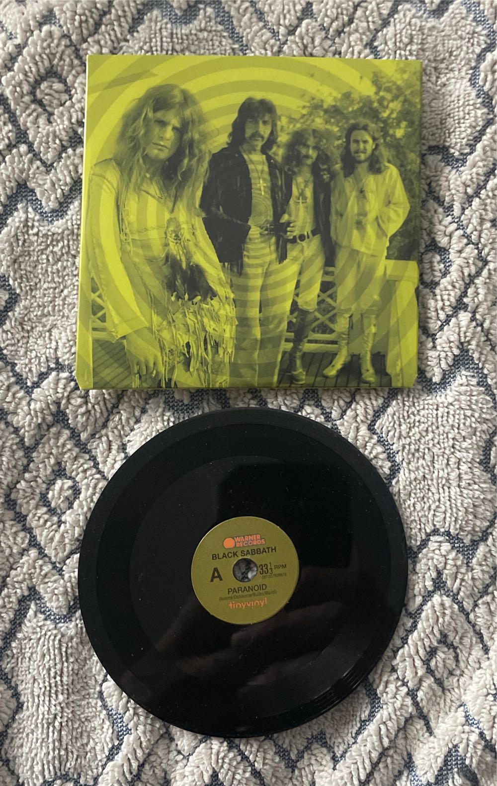 Paranoid - Black Sabbath (12” - 42) music collectible - Main Image 4