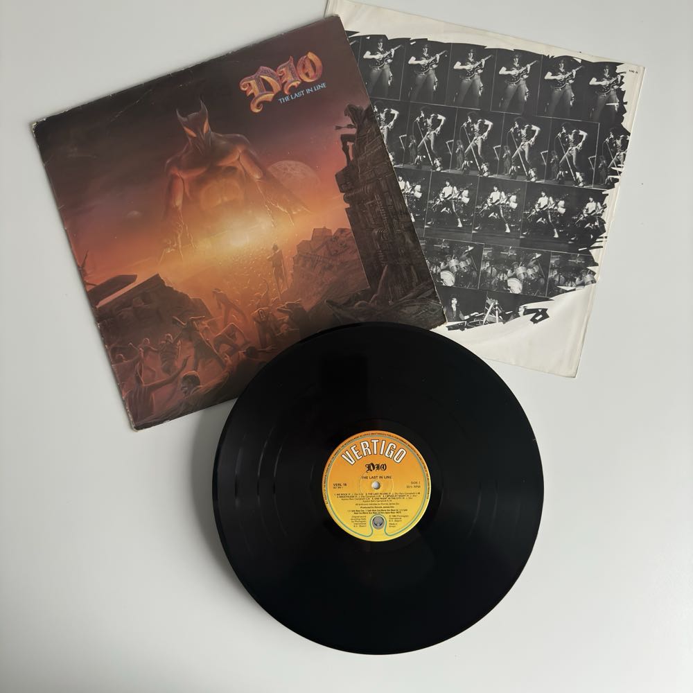 Dio - Holy Diver - Dio (12” - 42) music collectible [Barcode 042281102110] - Main Image 4