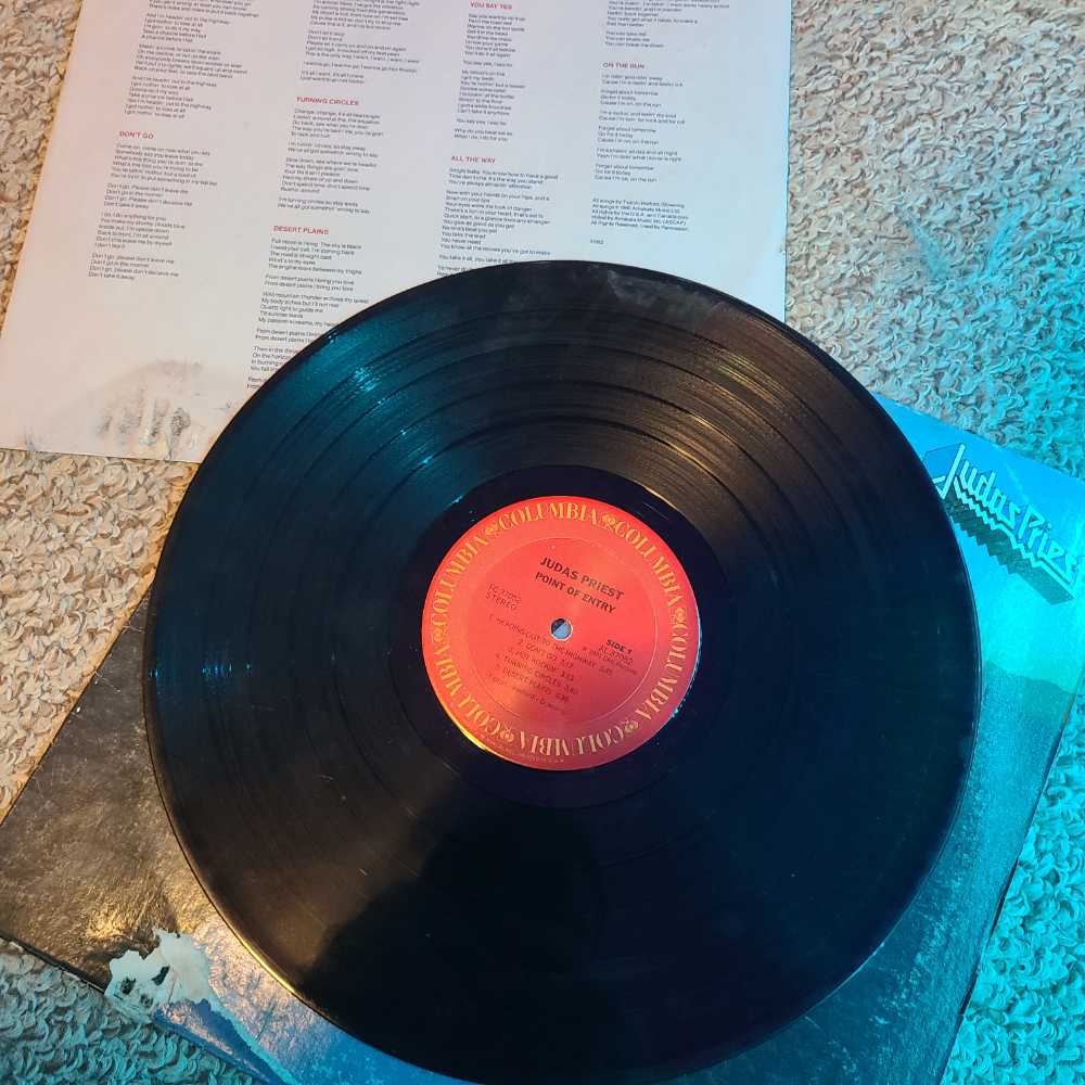 Point Of Entry - Judas Priest (12” - 42) music collectible [Barcode 074643705219] - Main Image 3