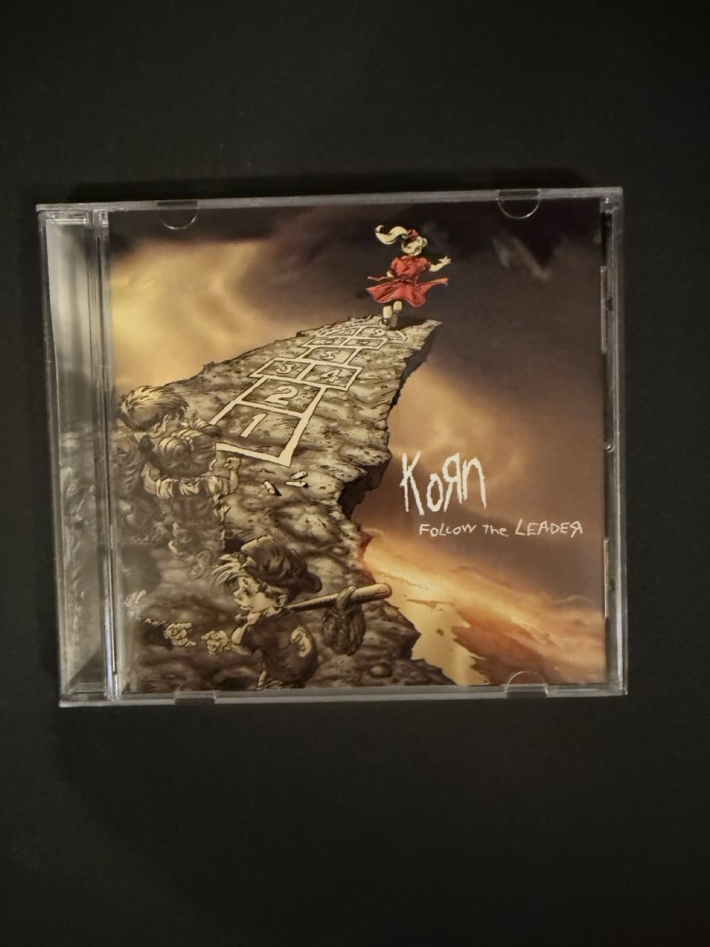 Follow The Leader - KORN (CD - 68) music collectible - Main Image 2