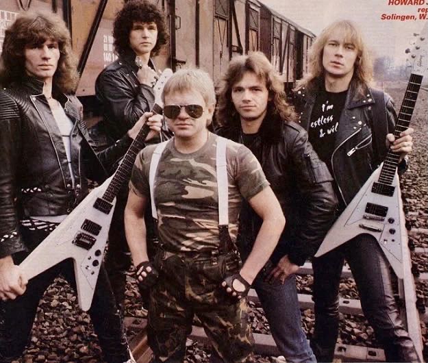 Balls To The Wall - Accept (12” - 44) music collectible [Barcode 074643924115] - Main Image 3