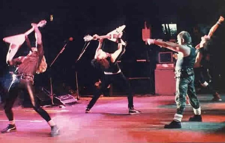 Metal Heart - Accept (12” - 40) music collectible [Barcode 074643997416] - Main Image 3