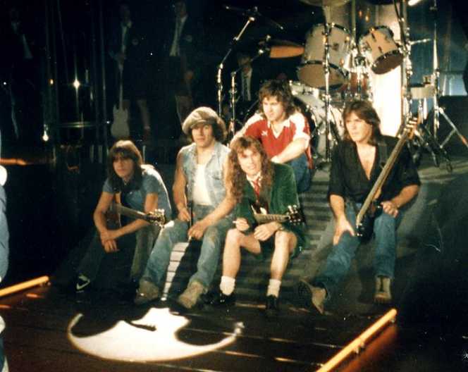 Who Made Who - AC/DC (CD - 38) music collectible [Barcode 828768664827] - Main Image 4