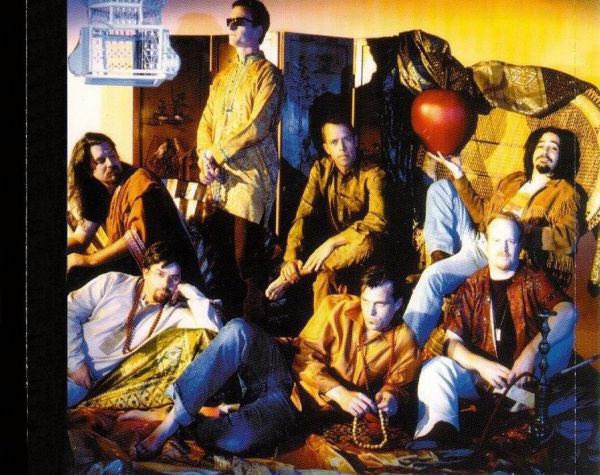 This Desert Life - Counting Crows (CD - 60) music collectible [Barcode 606949041526] - Main Image 3