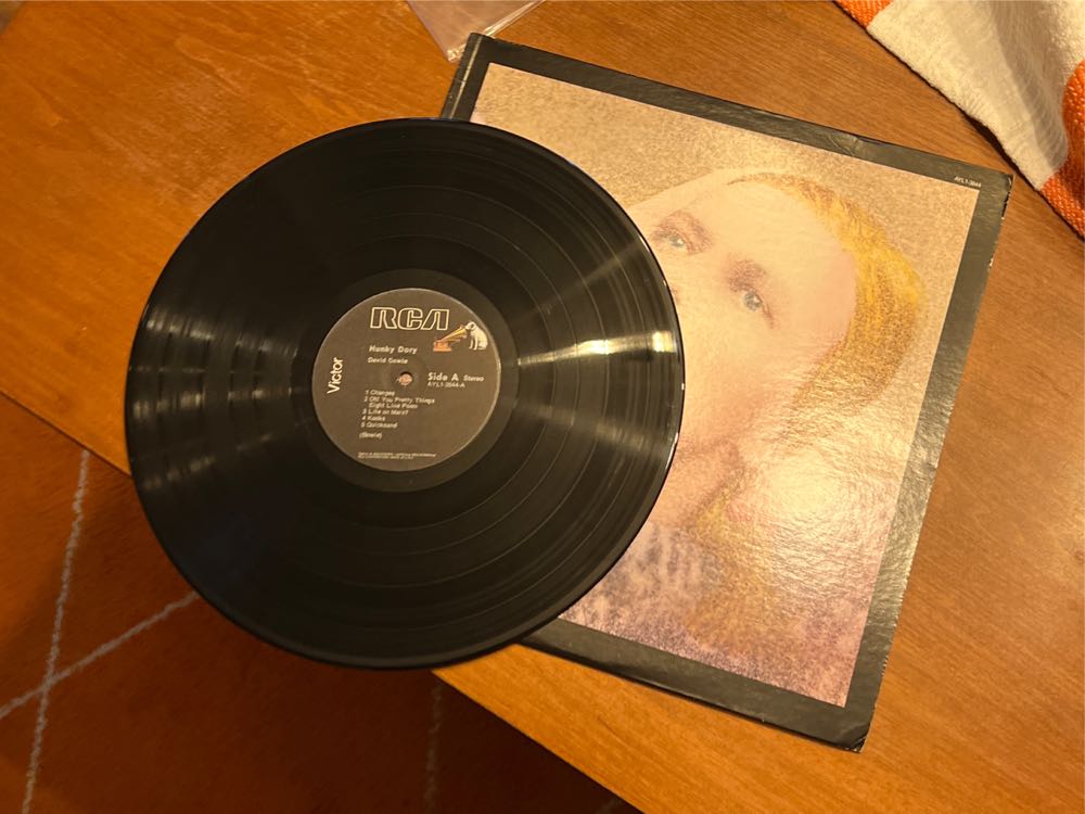 Hunky Dory - Bowie, David (12” - 4144) music collectible [Barcode 825646289448] - Main Image 3