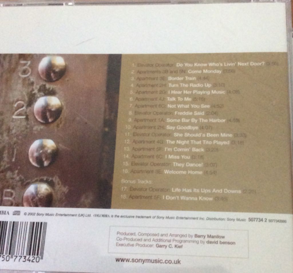 Here At The Mayflower - Barry Manilow (CD) music collectible [Barcode 5099750773420] - Main Image 2