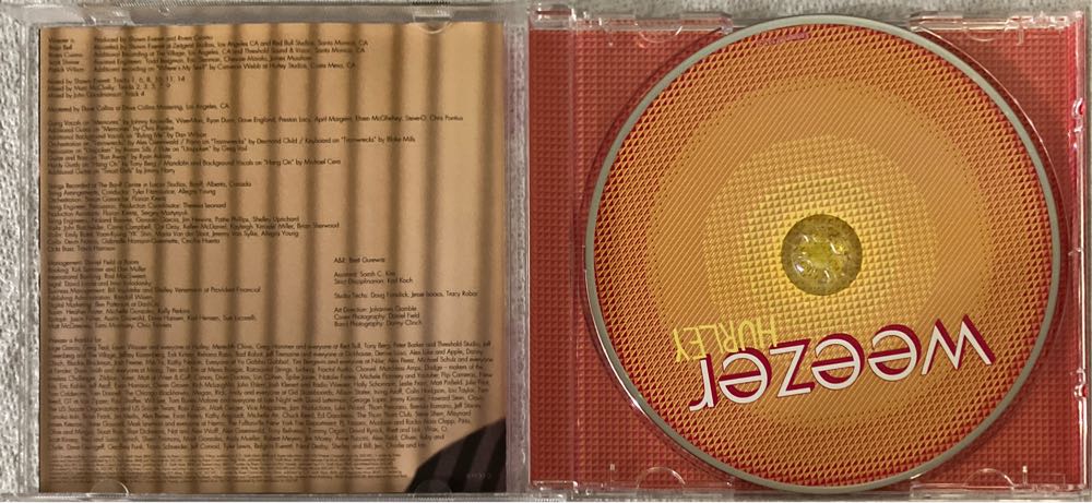 Hurley - Weezer (CD) music collectible [Barcode 045778713127] - Main Image 3