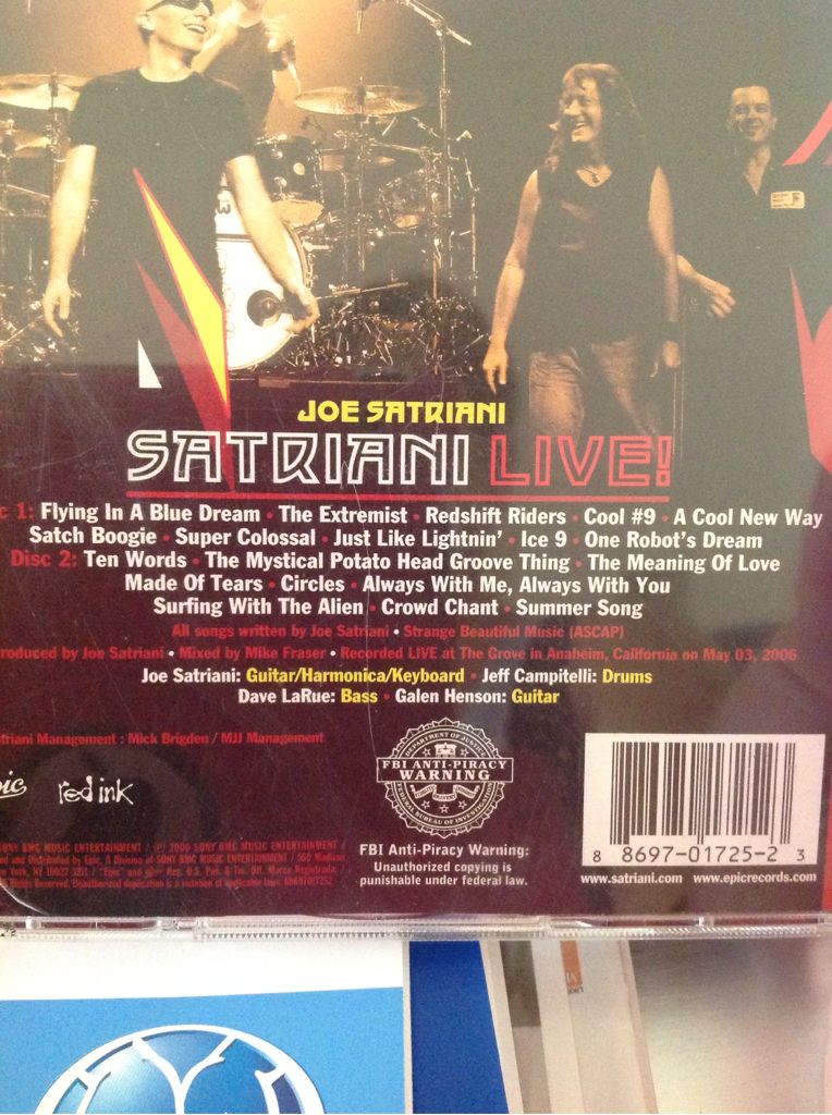 Satriani Live! - Joe Satriani (CD - 130) music collectible [Barcode 886970172523] - Main Image 2