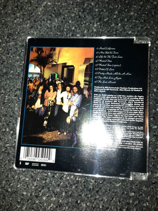 Hotel California - Eagles (DVD-A - 43) music collectible [Barcode 075596050999] - Main Image 2