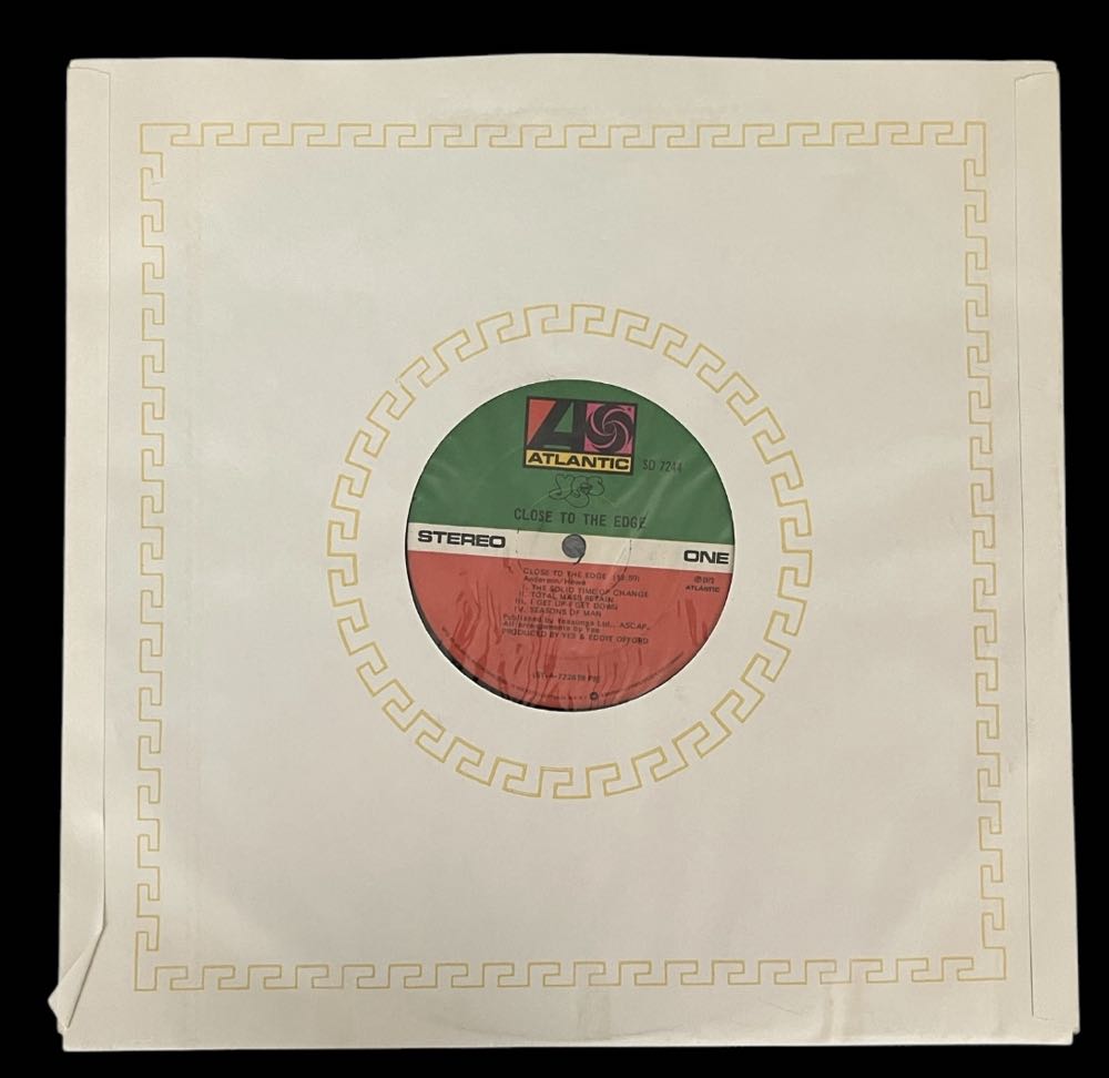 Close To The Edge - Yes (12” - 3756) music collectible - Main Image 4