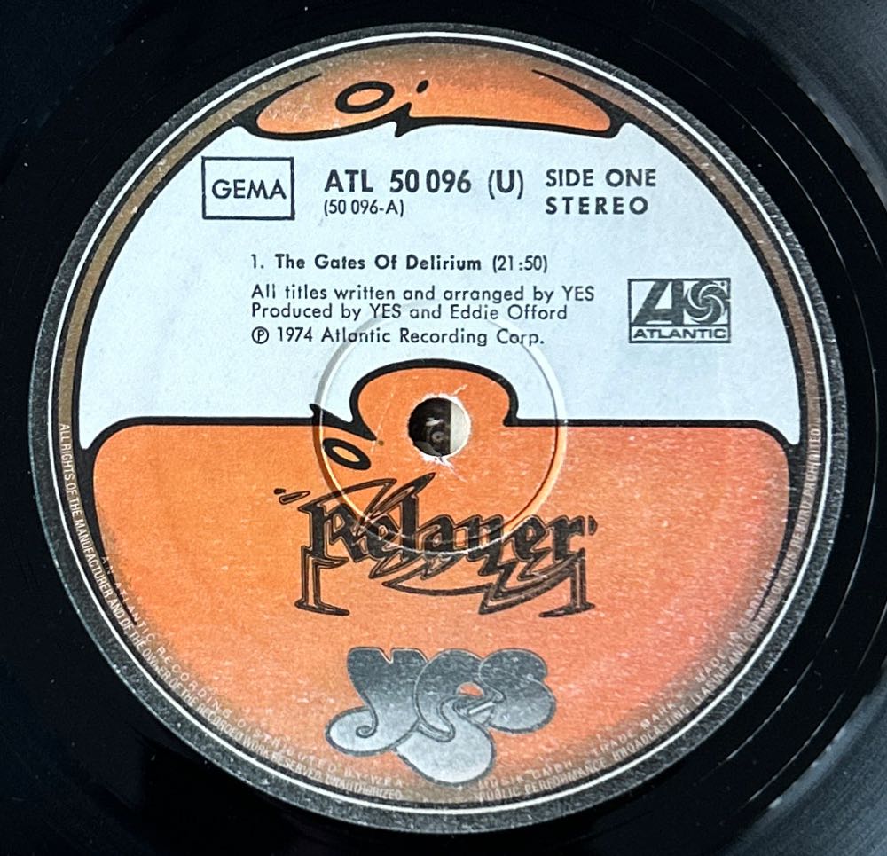 Relayer - Yes (12” - 40) music collectible - Main Image 4