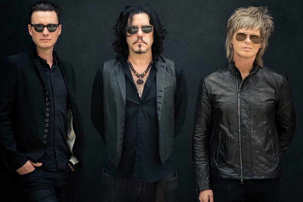 Seven Circles - Tea Party, The (CD - 45:09) music collectible [Barcode 724359547725] - Main Image 3