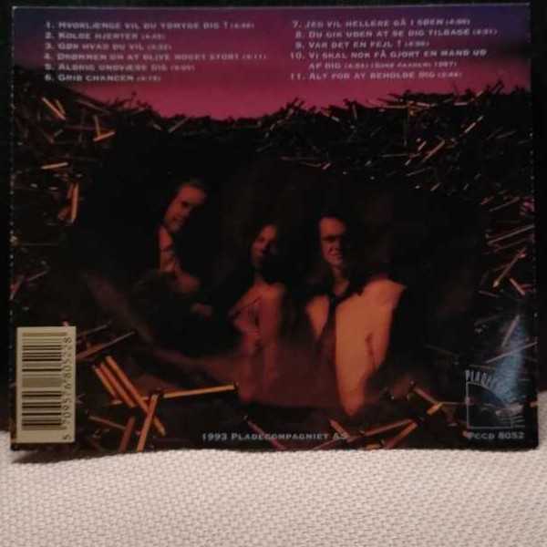 Danser Med Drenge - Danser Med Drenge (CD) music collectible [Barcode 5709576805228] - Main Image 2