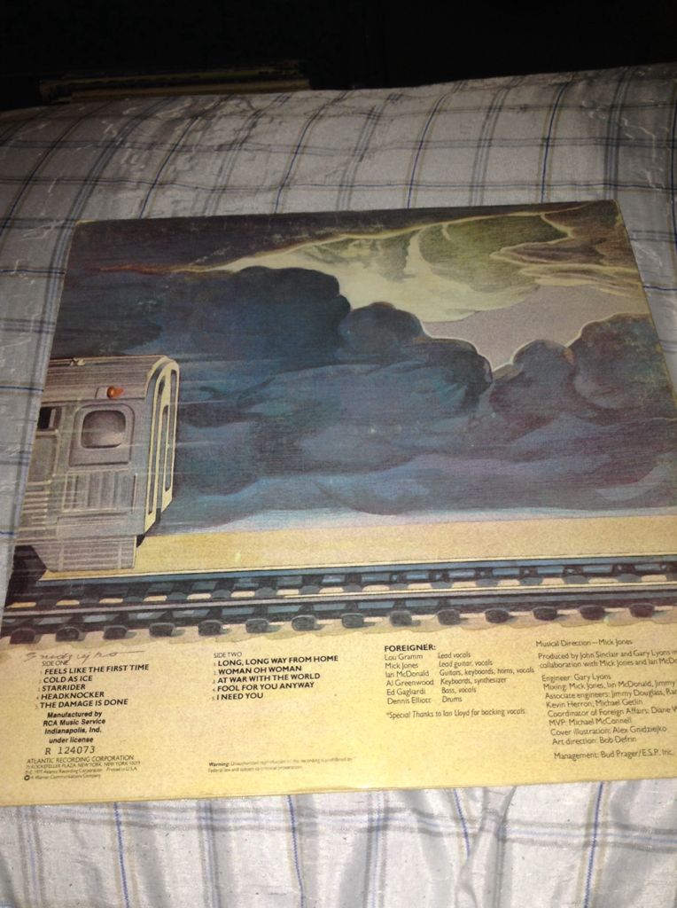 Foreigner - Foreigner (12” - 39) music collectible - Main Image 2