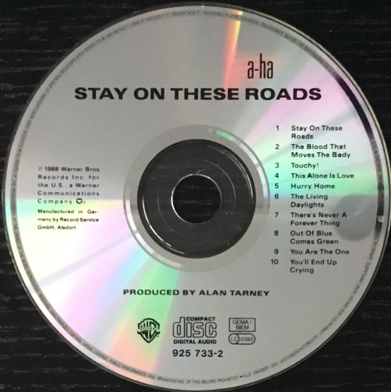 Stay On These Roads - A-HA (CD - 43) music collectible [Barcode 075992573320] - Main Image 3