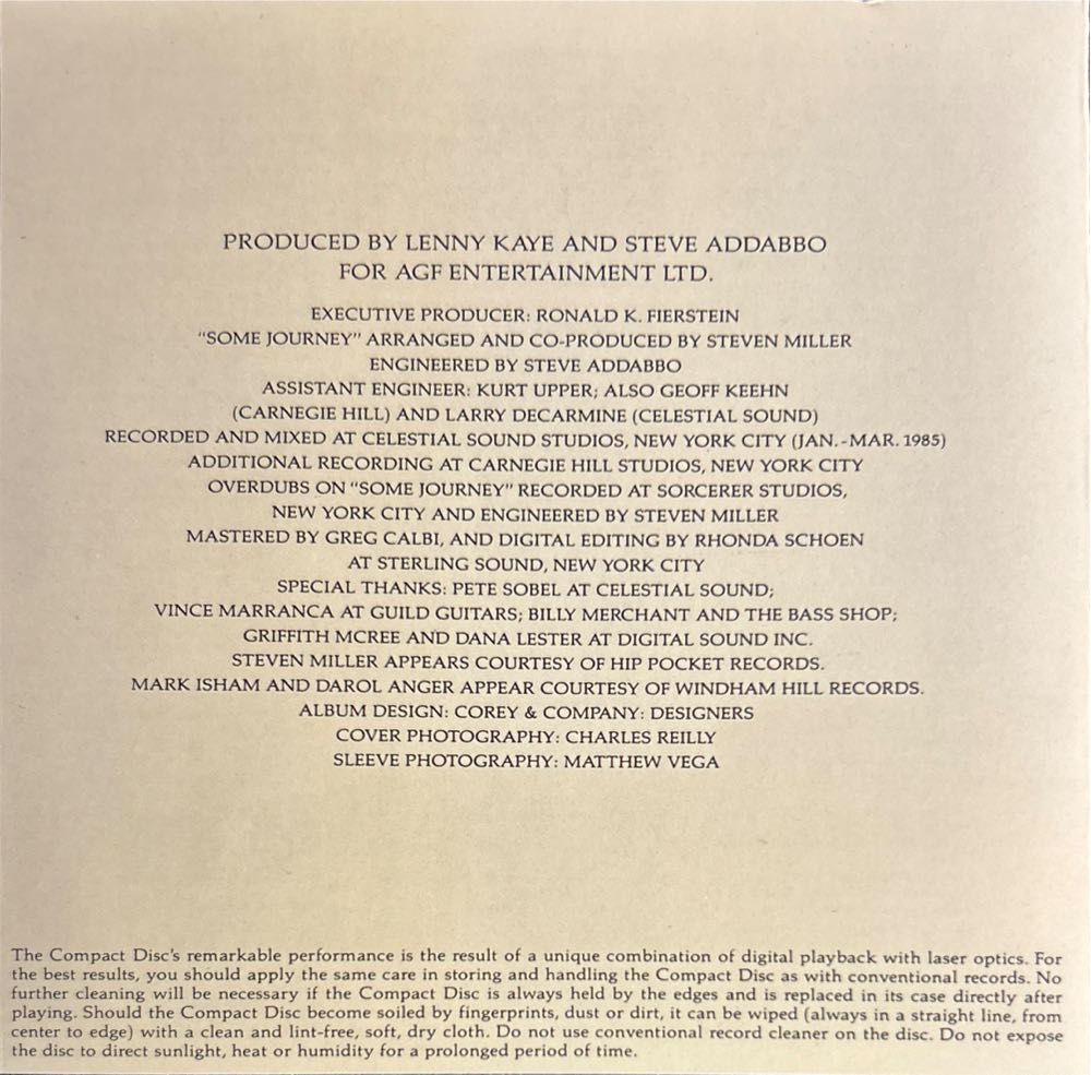 Suzanne Vega - Vega, Suzanne (CD - 36) music collectible [Barcode 075021507227] - Main Image 3