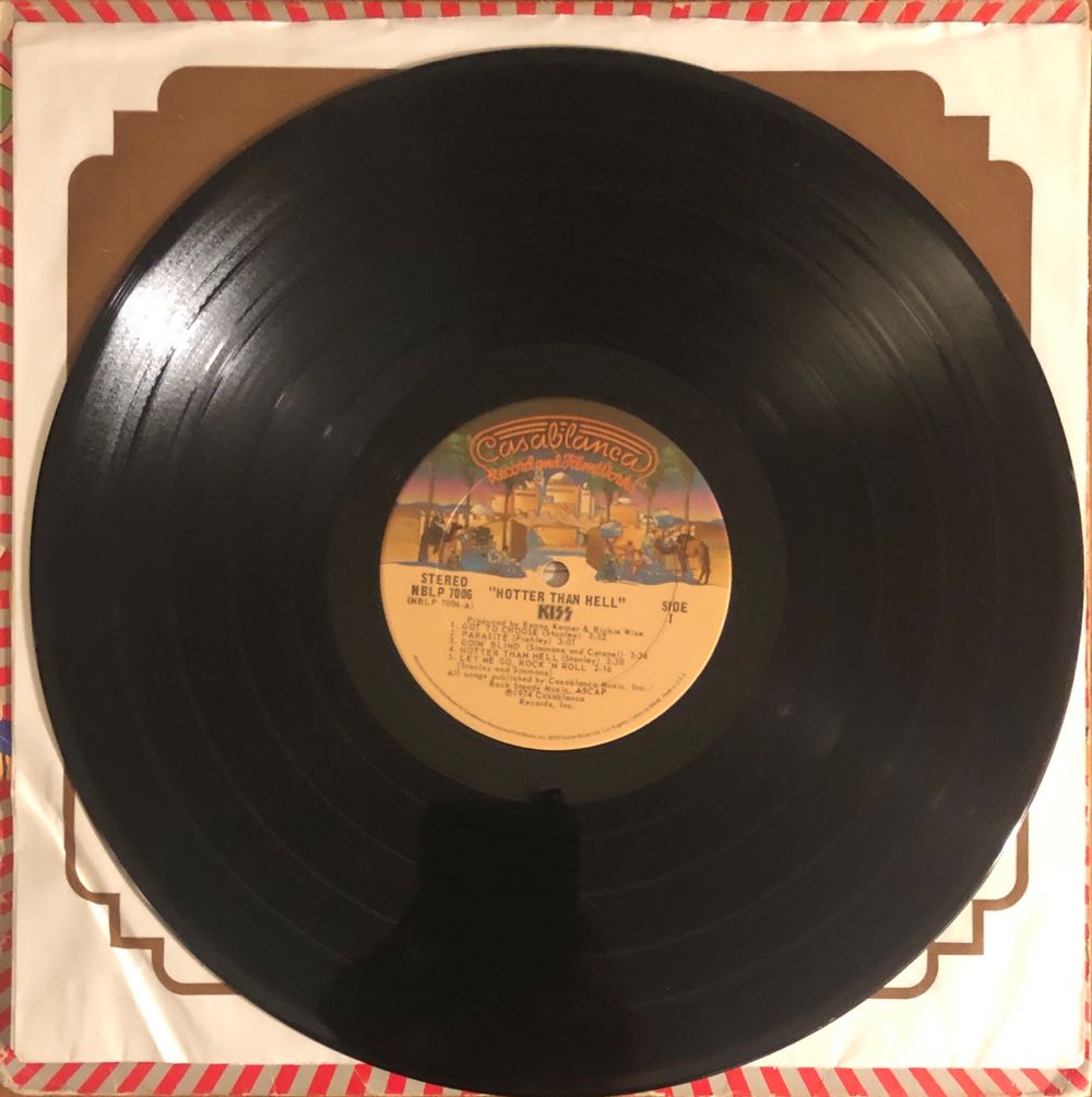 Hotter Than Hell - Kiss (12” - 33) music collectible [Barcode 602537864065] - Main Image 4
