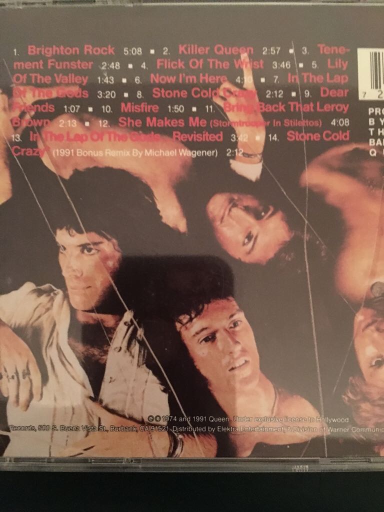 Sheer Heart Attack - Queen (12” - 39) music collectible [Barcode 720616103628] - Main Image 2