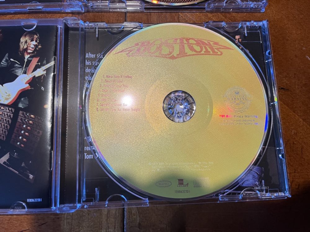 Boston - Boston (CD - 38) music collectible [Barcode 696998632226] - Main Image 3