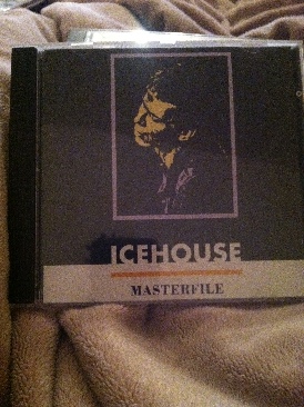 Silk and Satin - Hennie Bekker