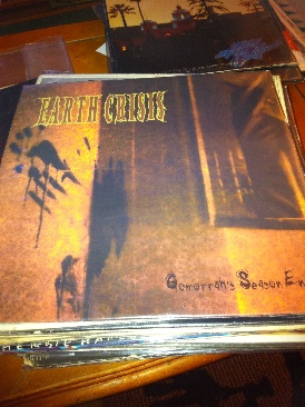 Gomorrahs Season Ends - Earth Crisis music collectible [Barcode 746105004412] - Main Image 1