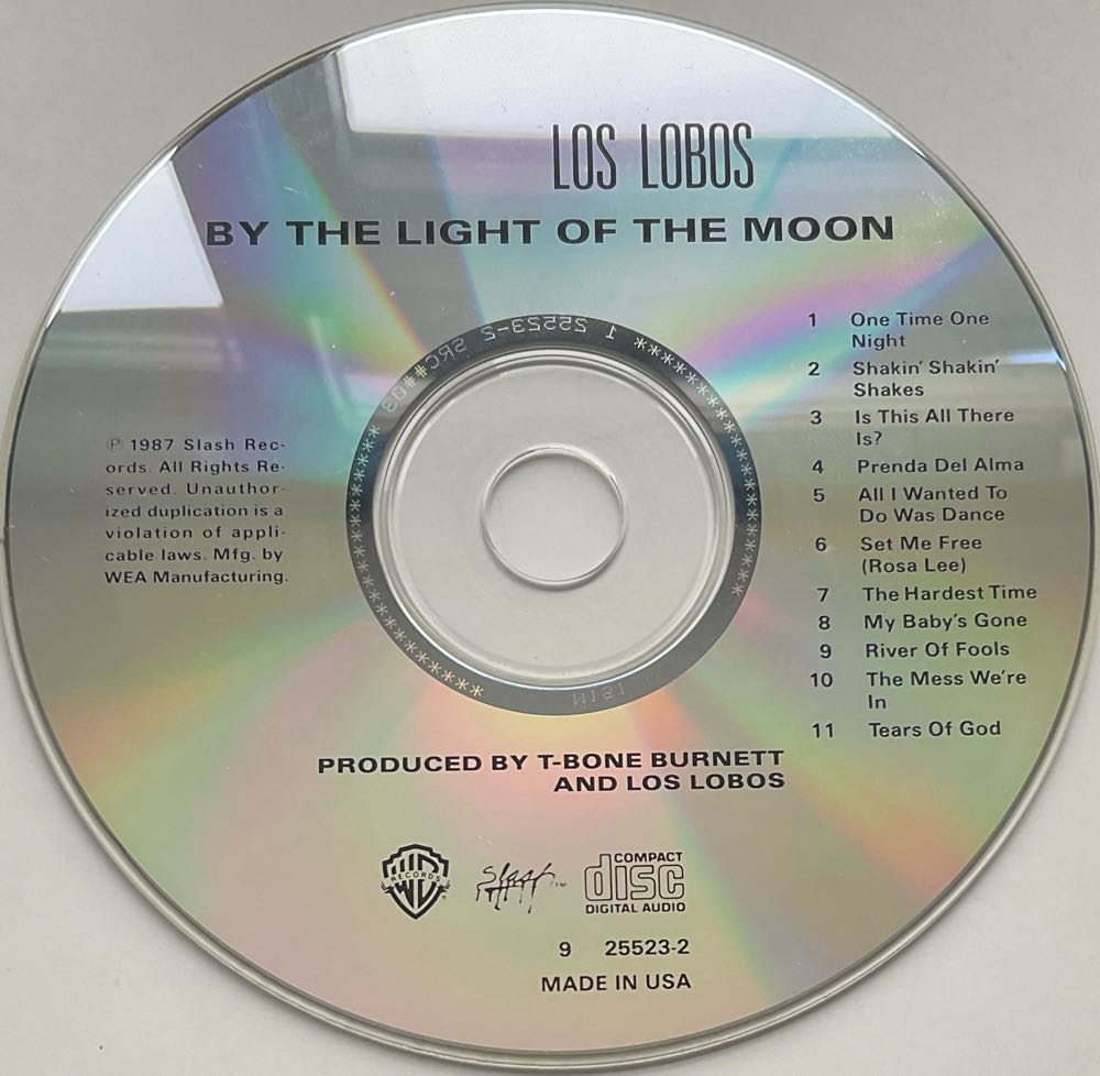 By The Light Of The Moon - Los Lobos - Los Lobos (CD - 41) music collectible [Barcode 075992552325] - Main Image 4