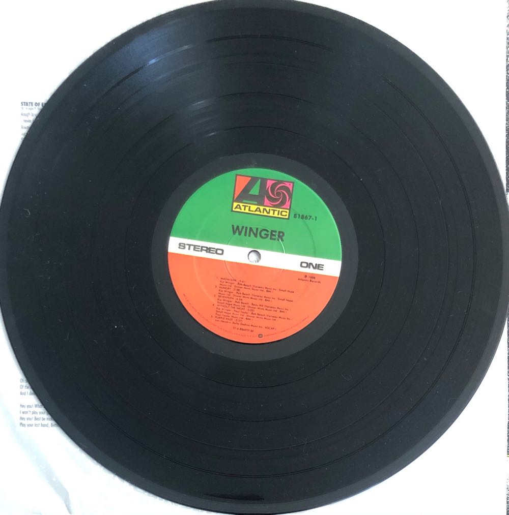 Winger - Winger (12” - 44) music collectible [Barcode 075678186714] - Main Image 4