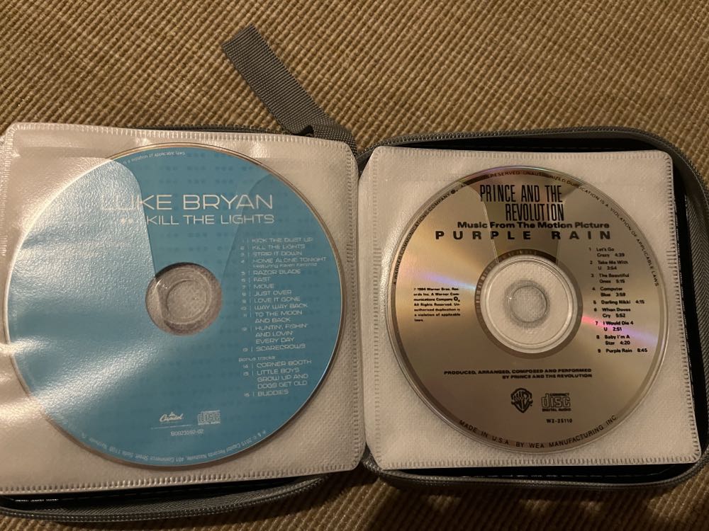 Purple Rain - Prince (CD - 43) music collectible [Barcode 075992500487] - Main Image 4