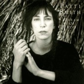 Dream Of Life - Smith, Patti (CD) music collectible [Barcode 4007192591725] - Main Image 1