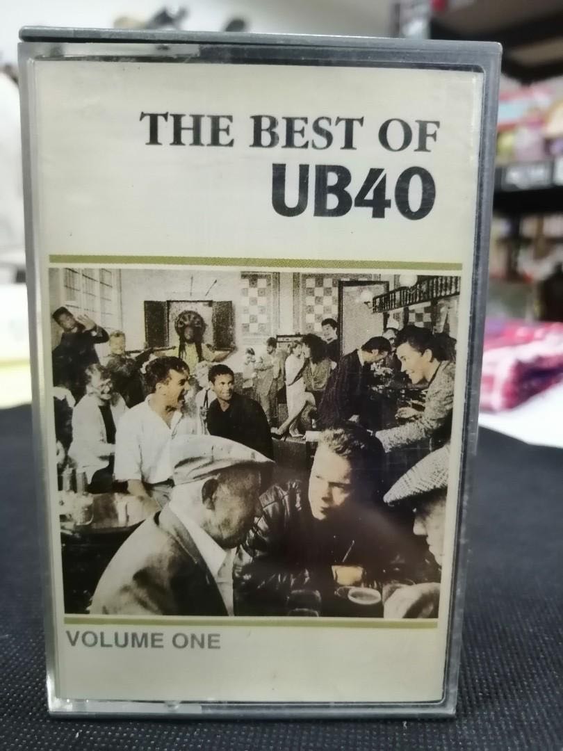 The Best of UB40 - Volume 1 - UB40 (CD - 36) music collectible [Barcode 724384100926] - Main Image 3