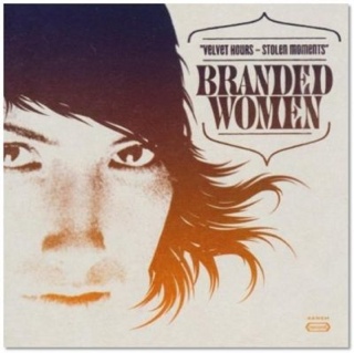 CD : Out of the Darkness