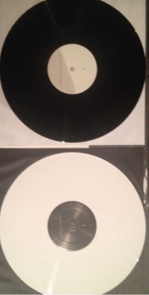 Searching for a Former Clarity - Against Me! (CD) music collectible [Barcode 751097068410] - Main Image 2