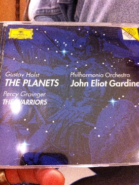 Drawing Down The Moon HN 811