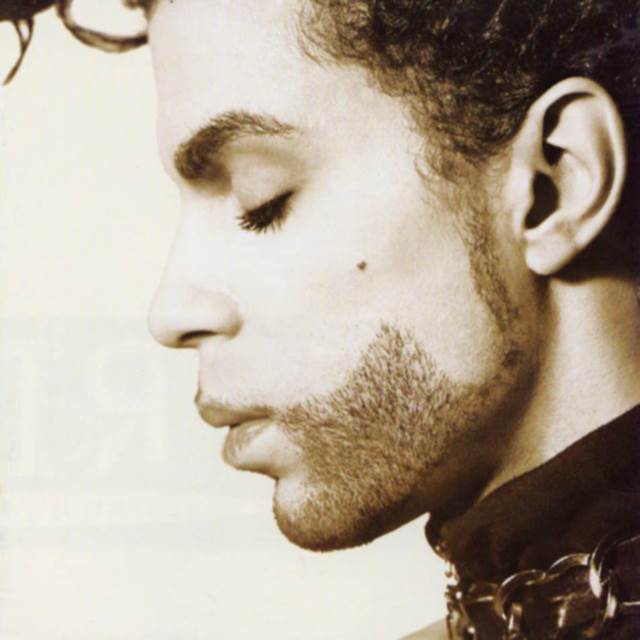 The Hits 1 - Prince (CD - 75) music collectible [Barcode 093624543121] - Main Image 2