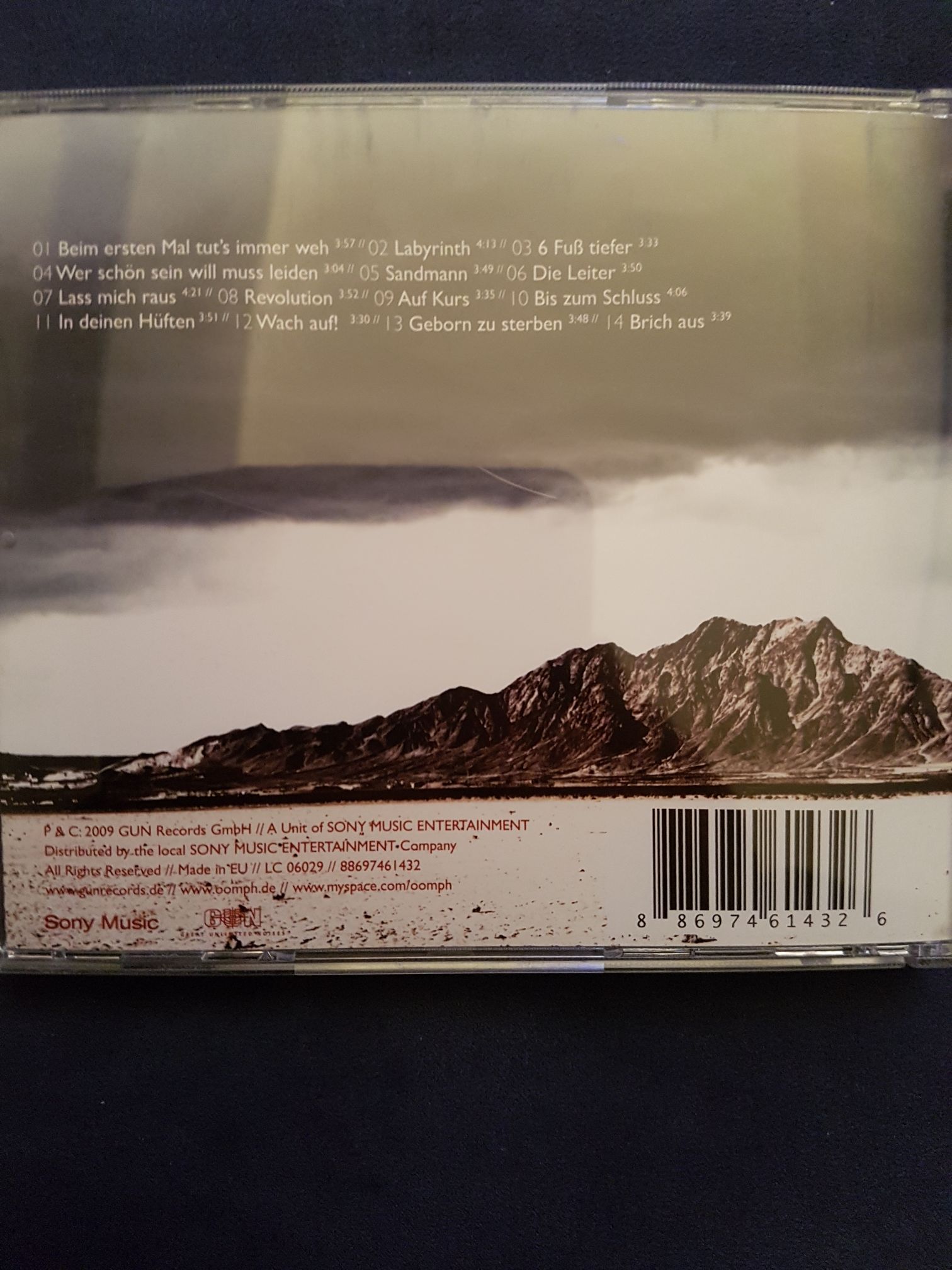 Monster! - Oomph! (CD - 53.07) music collectible [Barcode 886973961520] - Main Image 2
