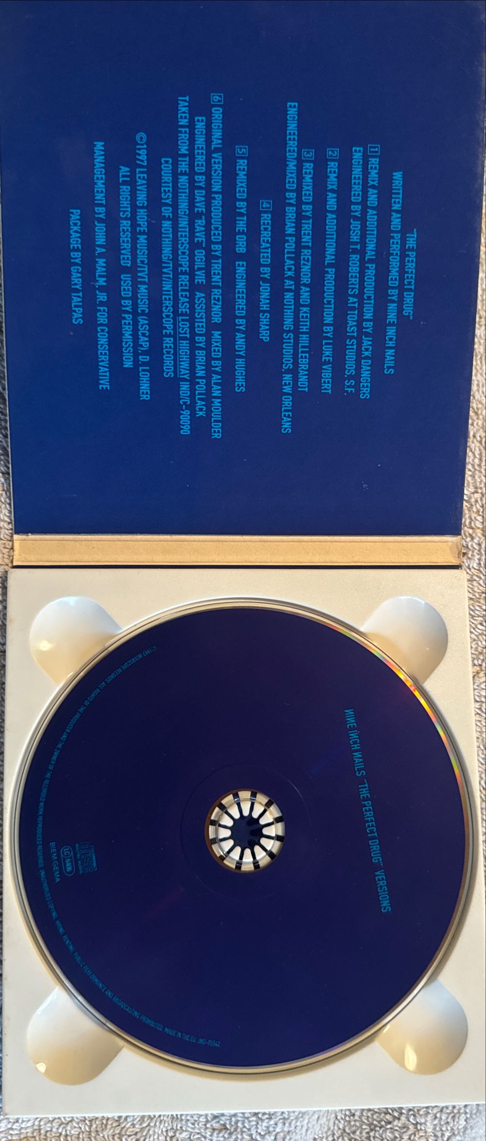 The Perfect Drug - Nine Inch Nails (CD) music collectible [Barcode 606949554224] - Main Image 3