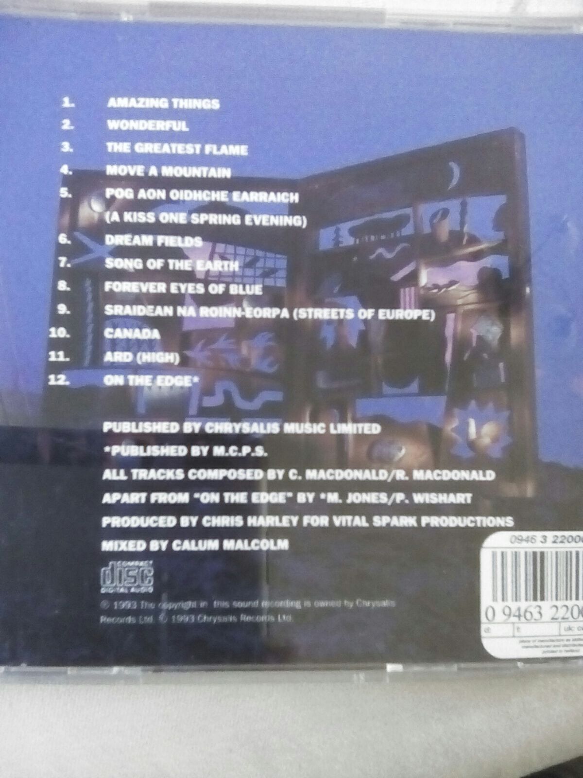 (8) Amazing things - Runrig (CD - 57) music collectible [Barcode 094632200020] - Main Image 2