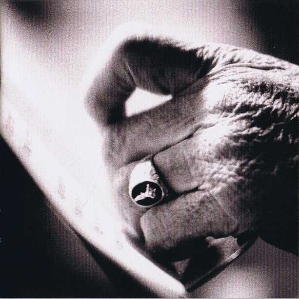 American IV: The Man Comes Around - Cash, Johhny (CD - 51) music collectible [Barcode 4182533333988] - Main Image 2