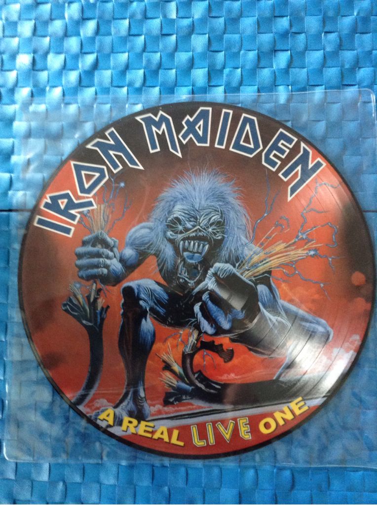 A Real Live One - Iron Maiden (12”) music collectible - Main Image 1