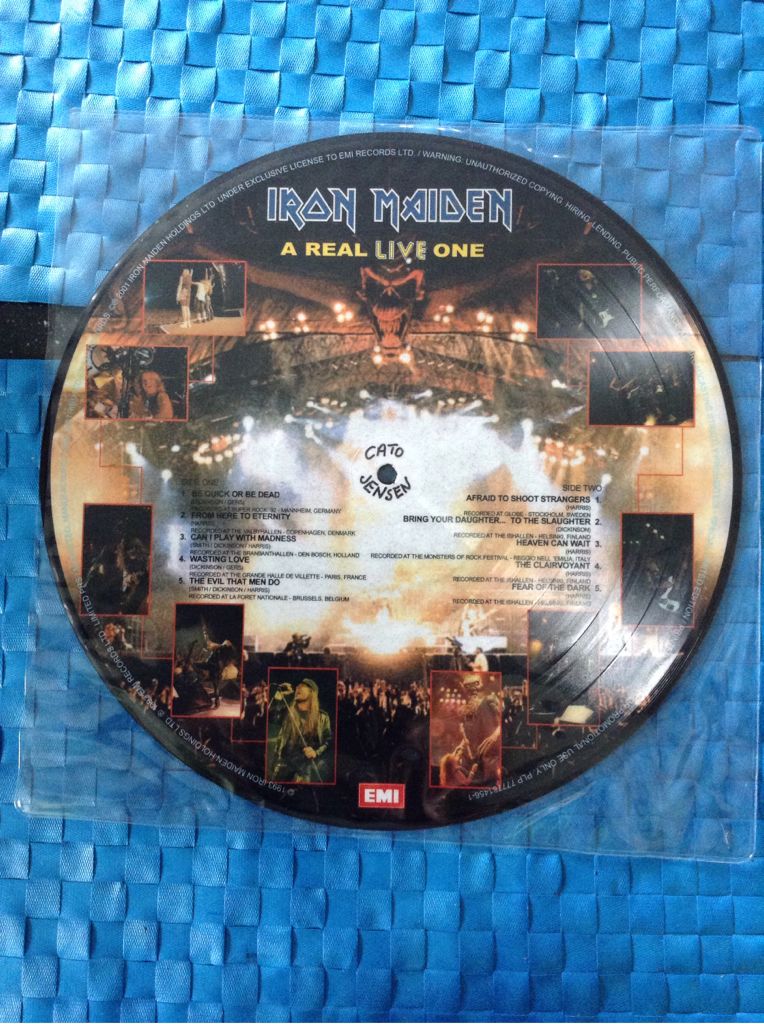 A Real Live One - Iron Maiden (12”) music collectible - Main Image 2