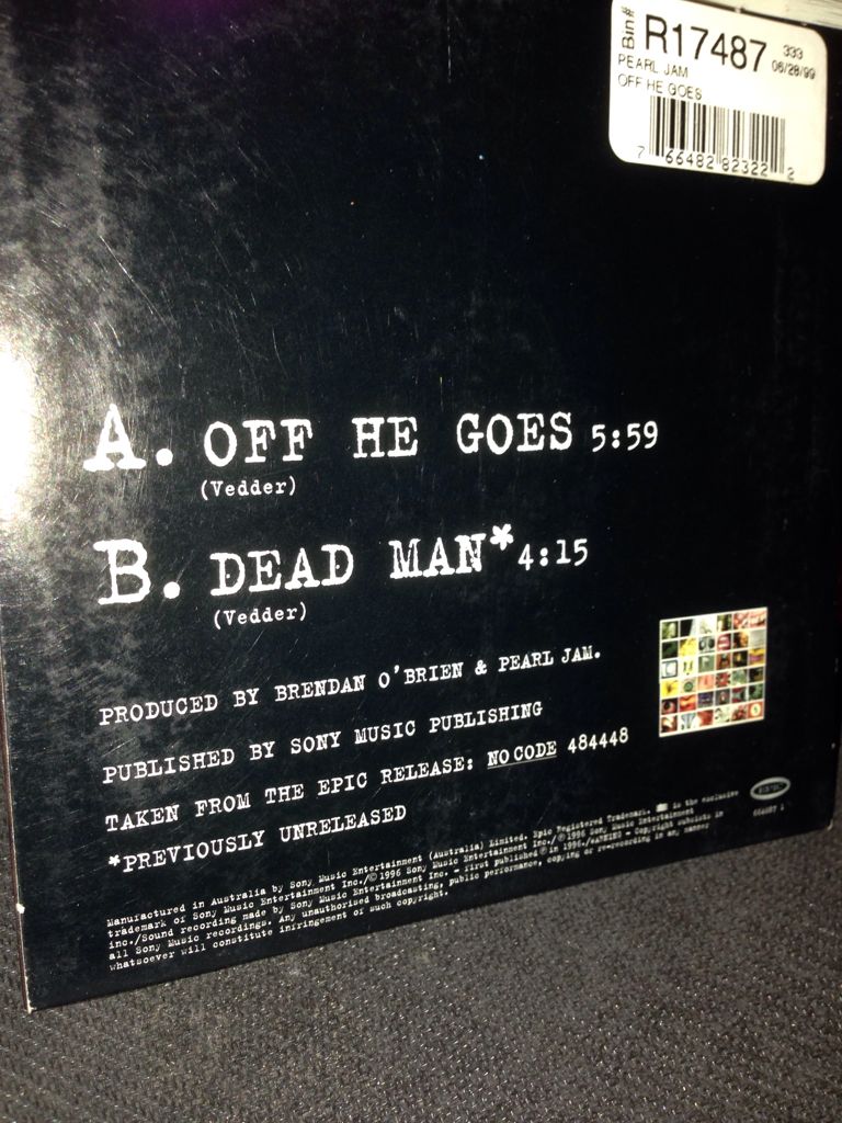 Off He Goes - Pearl Jam (CD) music collectible [Barcode 766482823222] - Main Image 2