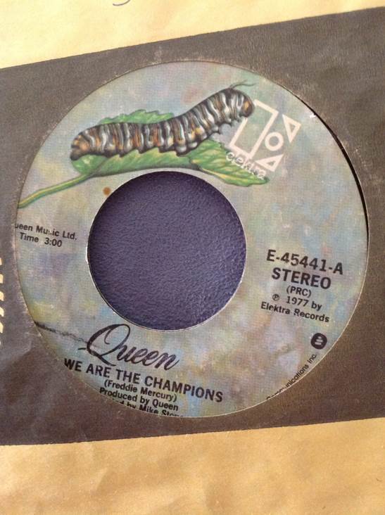 We Will Rock You - Queen (CD) music collectible [Barcode 8004883020188] - Main Image 2