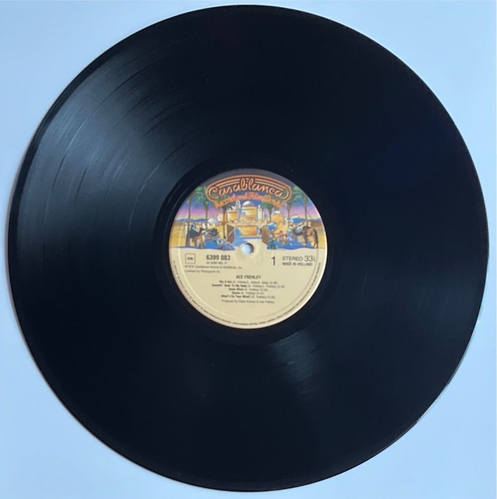 Ace Frehley - Kiss (12” - 36) music collectible [Barcode 602537864584] - Main Image 3