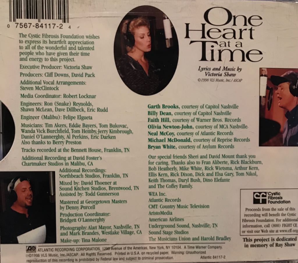 One Heart At A Time - Garth Brooks (CD) music collectible - Main Image 2