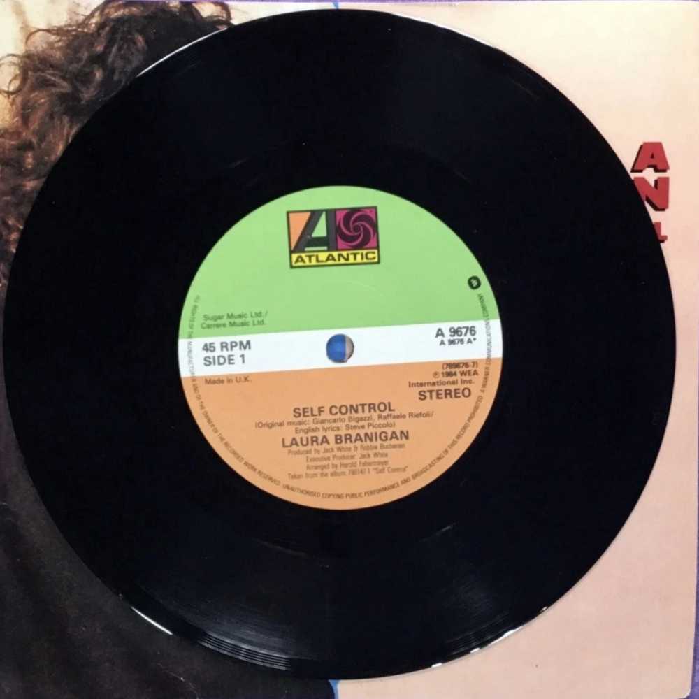 03 - 7” Single - Laura Branigan - Self Control - Laura Branigan (7” - 9) music collectible [Barcode 075678014741] - Main Image 3