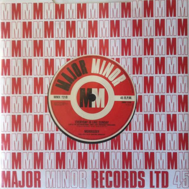 CD : In the Shadow of Two Gunmen